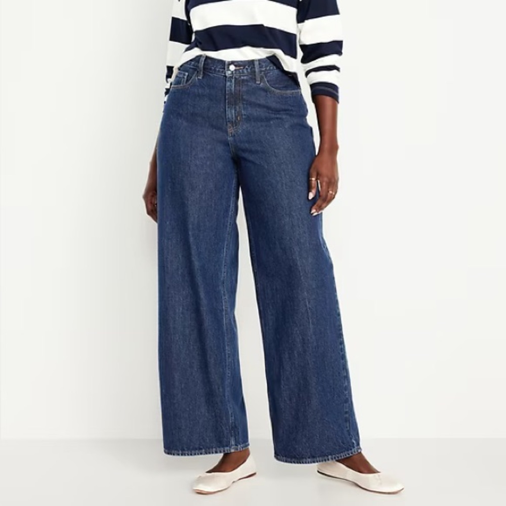 Old Navy Wow Baggy Wide Leg Mid-Rise Jean